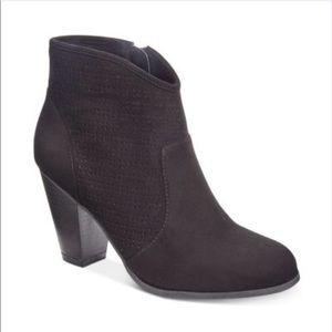 American Rag Black Faux Suede Ankle Boots | 9.5